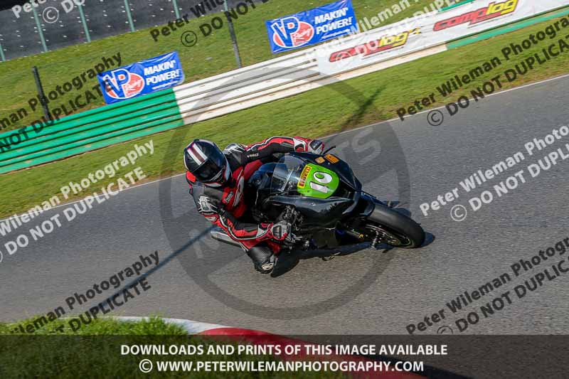 PJ Motorsport Photography 2018;enduro digital images;event digital images;eventdigitalimages;mallory park;mallory park photographs;mallory park trackday;mallory park trackday photographs;no limits trackdays;peter wileman photography;racing digital images;trackday digital images;trackday photos